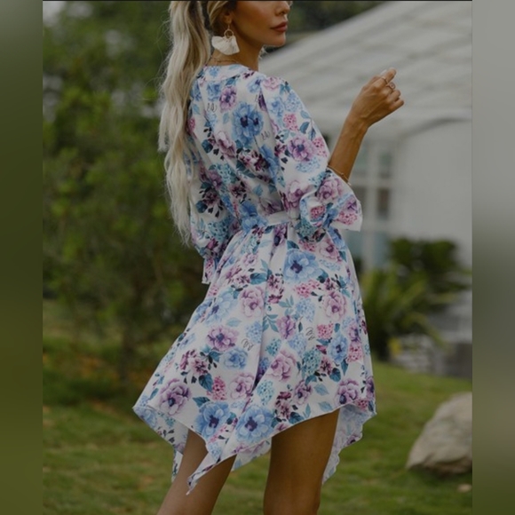 Vrkufie | Blue & White Floral V-Neck Handkerchief Dress by zulily - Picture 2 of 8